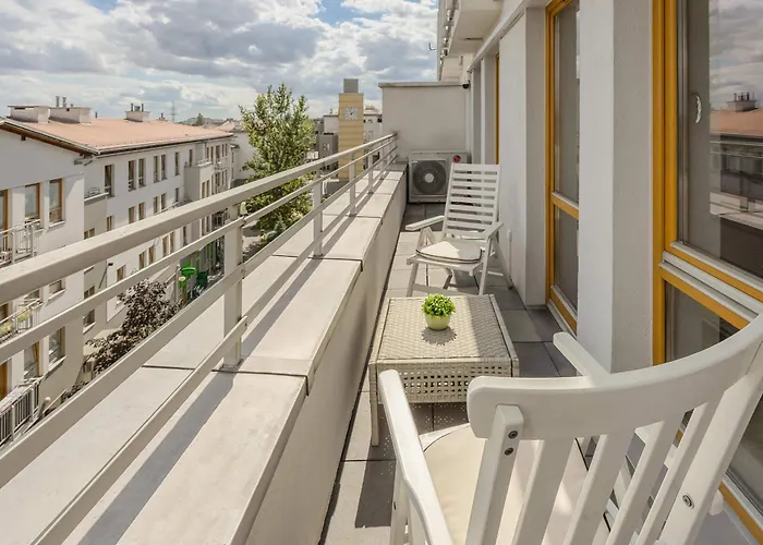 Stylish & Spacious Family With Panorama View By Renters Apartmán