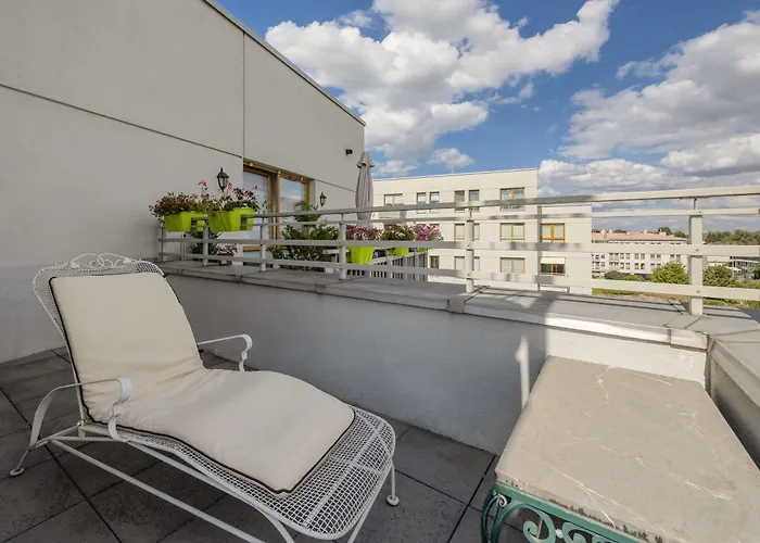 Apartmán Stylish & Spacious Family With Panorama View By Renters