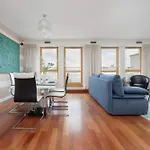 Stylish & Spacious Family With Panorama View By Renters *