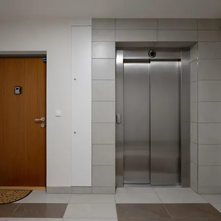 Apartament Stylish & Spacious Family With Panorama View By Renters