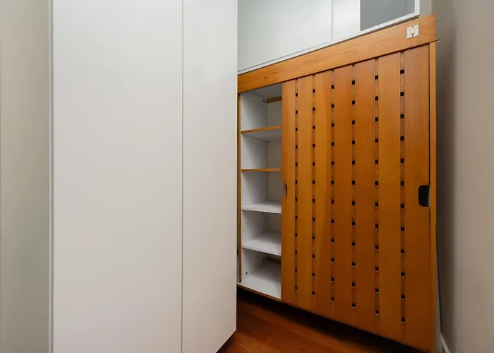 Stylish & Spacious Family With Panorama View By Renters