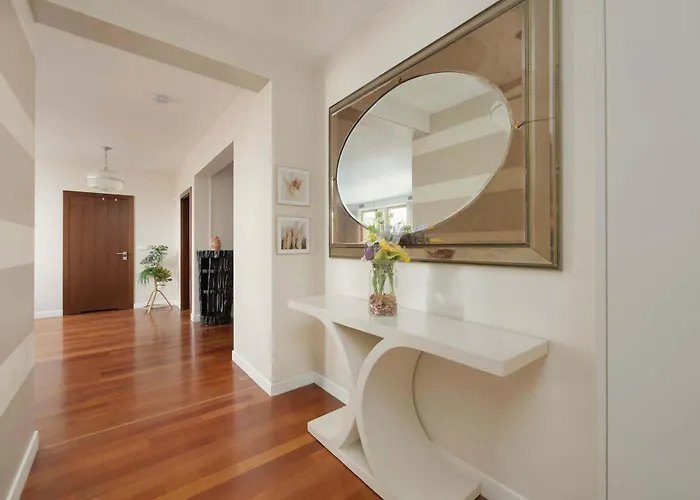 Stylish & Spacious Family With Panorama View By Renters * Warschau