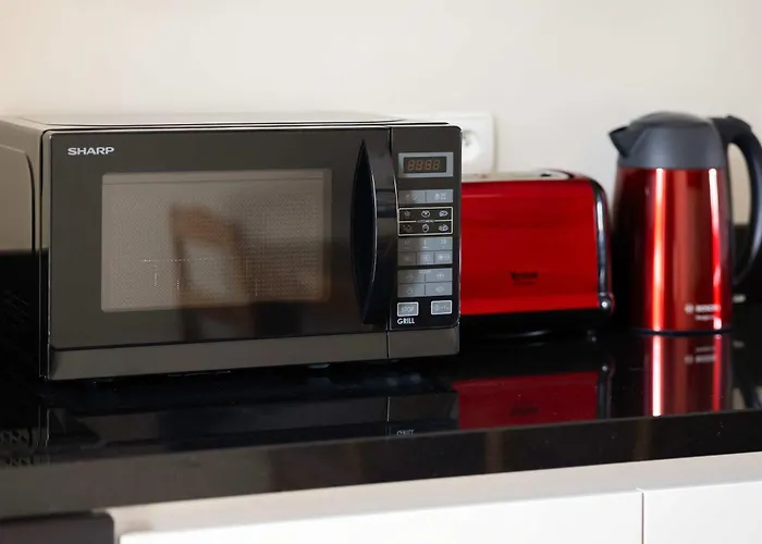 Stylish & Spacious Family With Panorama View By Renters Warschau