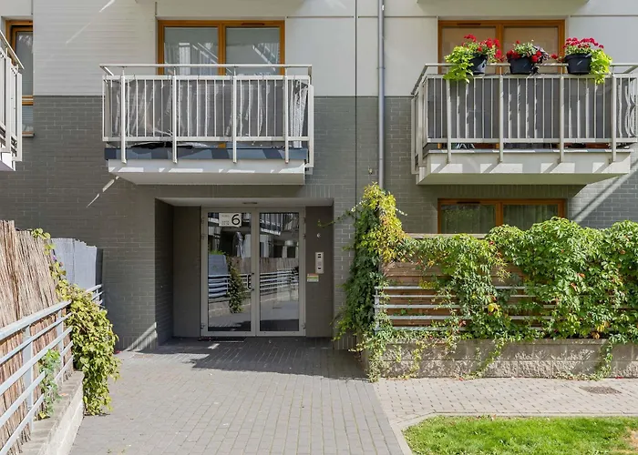 Stylish & Spacious Family With Panorama View By Renters